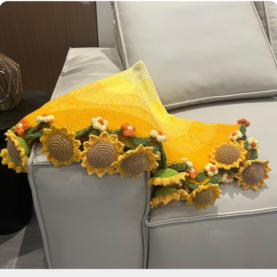 Finished 120cm hand-crocheted sunflower blanket